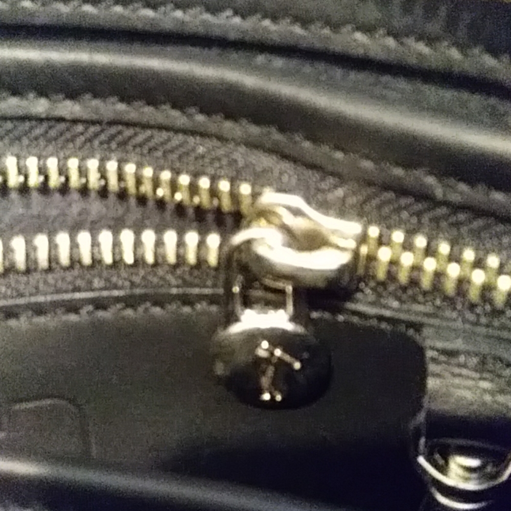Purse - Picture 3 of 7